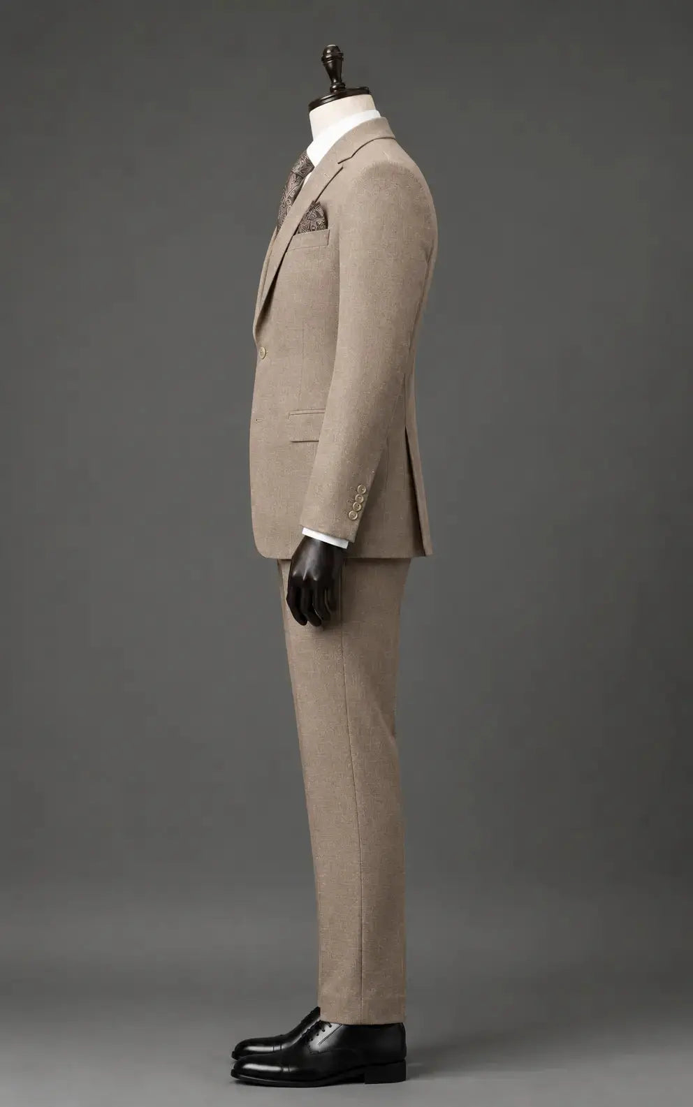 Beige 3-Piece Suit with Waistcoat Last Option