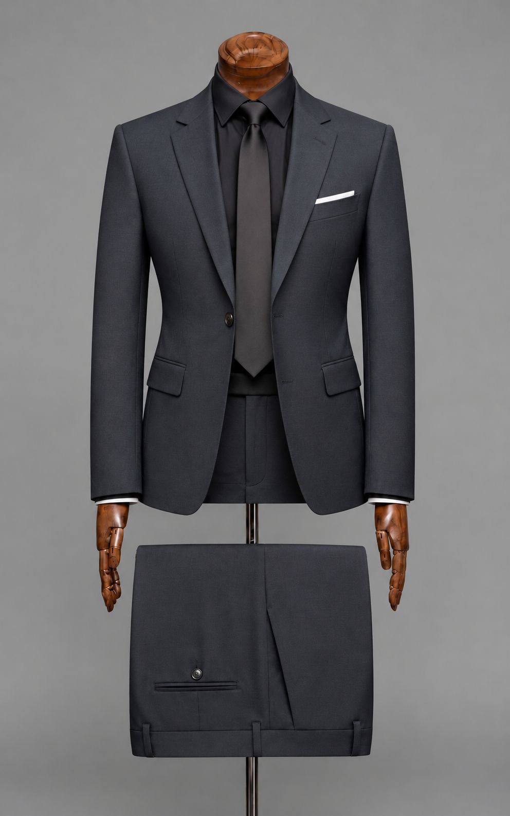 Charcoal Grey Single-Breasted Suit Customized Article